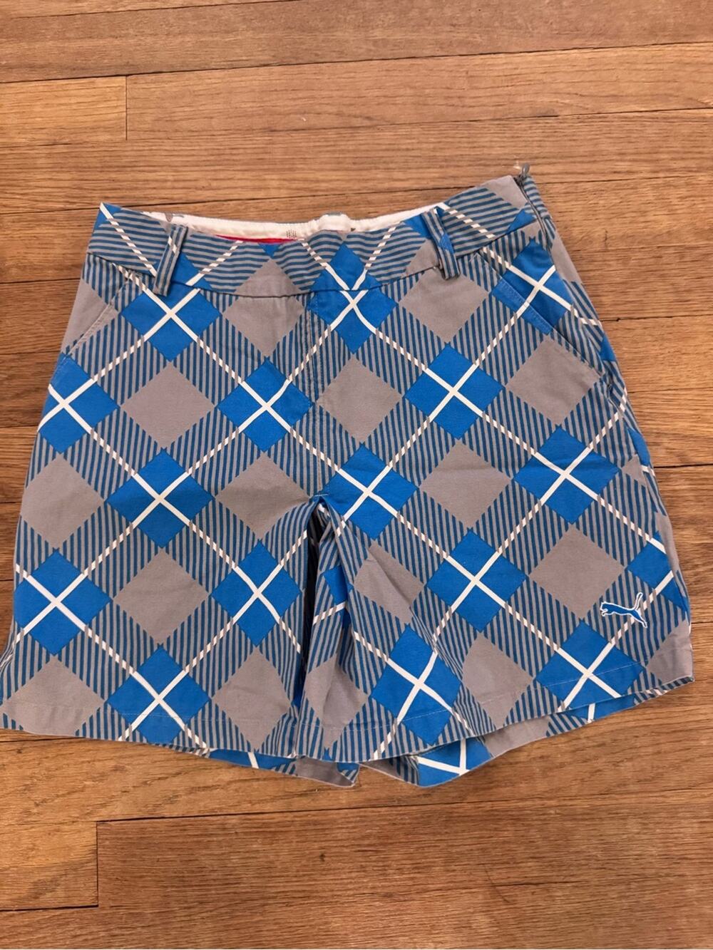 Puma Women's Blue Gray Plaid Argyle Golf Shorts - Size 4
 b5